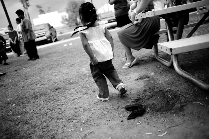 walkingaway_01bw_lres